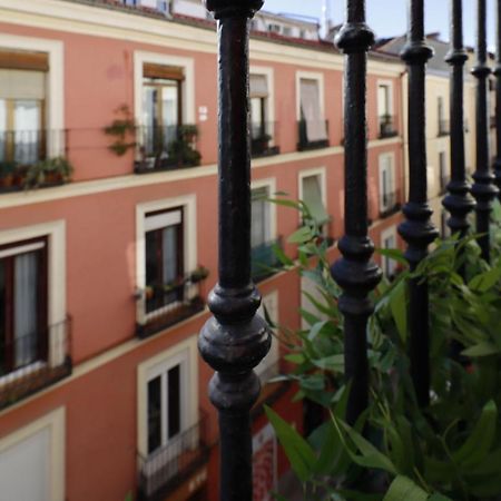 Reina Sofia Boutique II Apartment Madrid Bagian luar foto