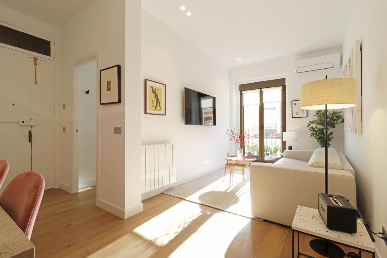 Reina Sofia Boutique II Apartment Madrid Bagian luar foto