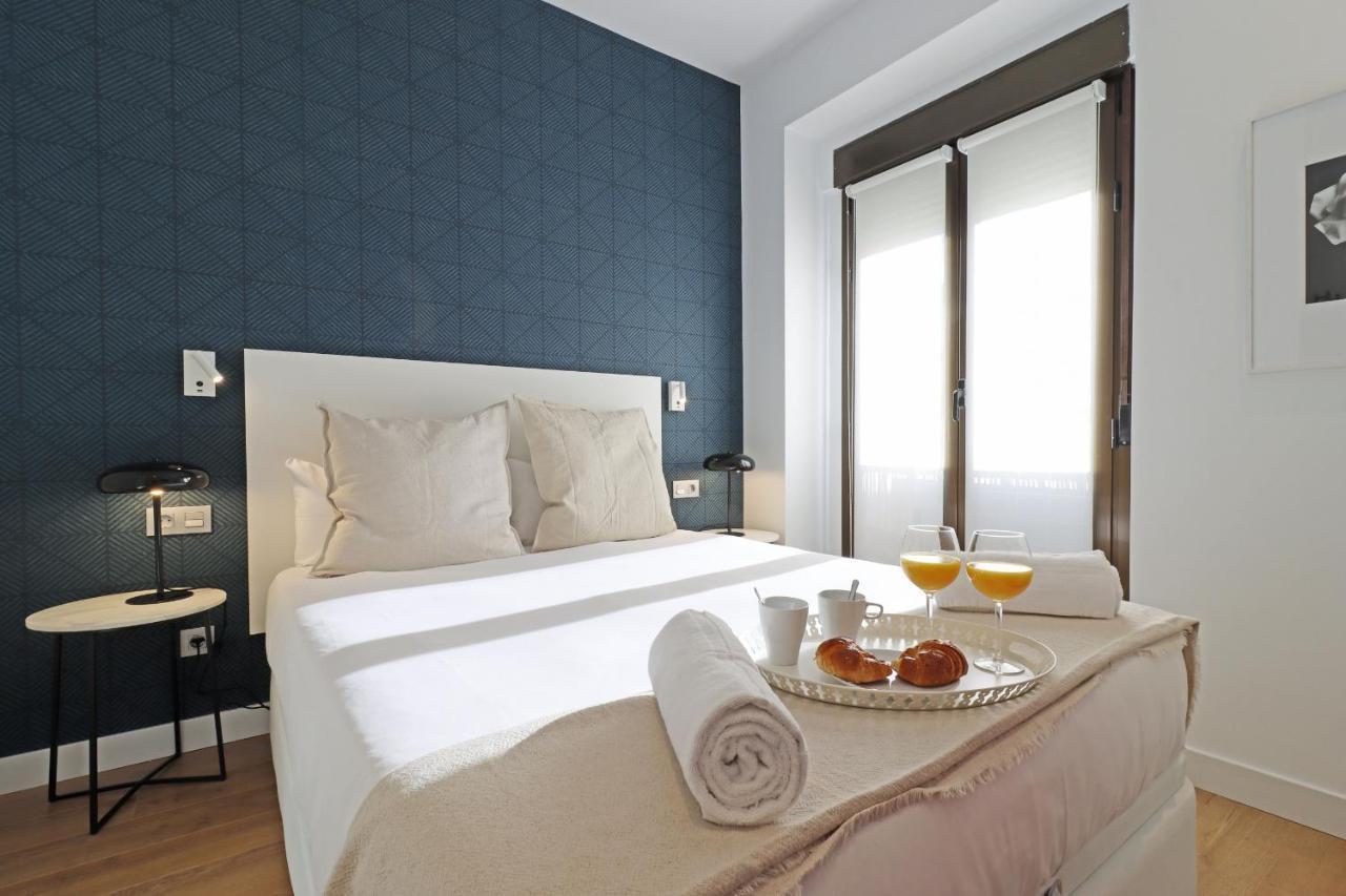 Reina Sofia Boutique II Apartment Madrid Bagian luar foto