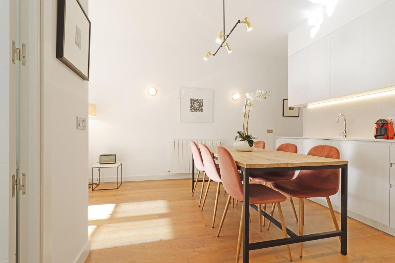 Reina Sofia Boutique II Apartment Madrid Bagian luar foto