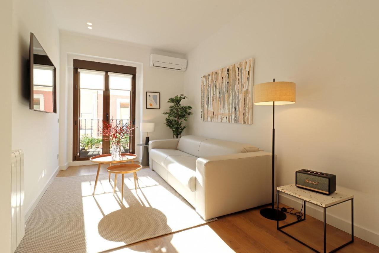 Reina Sofia Boutique II Apartment Madrid Bagian luar foto