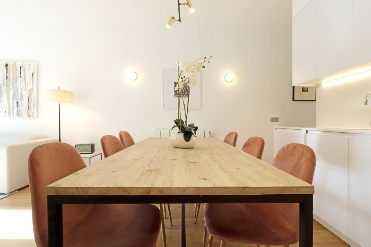 Reina Sofia Boutique II Apartment Madrid Bagian luar foto
