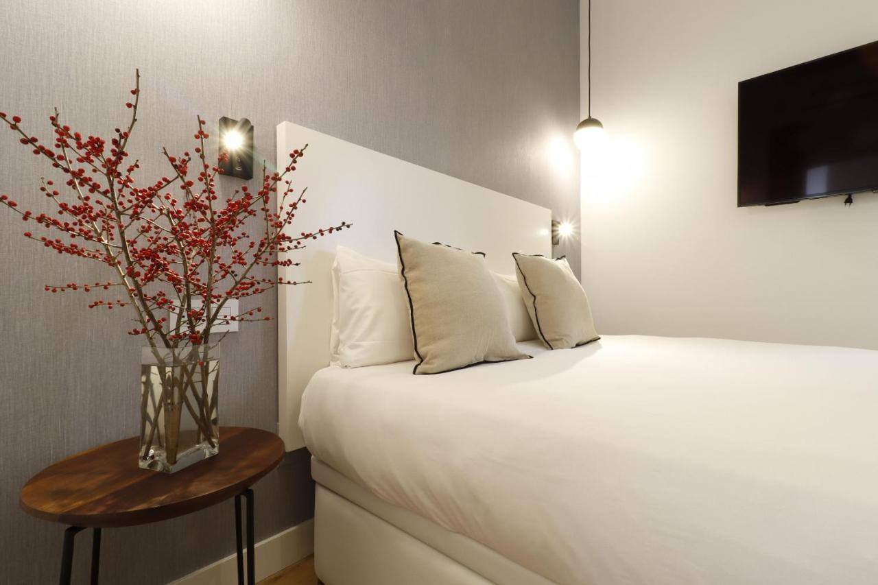 Reina Sofia Boutique II Apartment Madrid Bagian luar foto